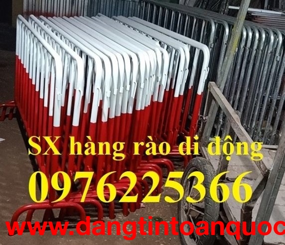 Sản xuất hàng rào chắn di động khổ 1m x 1,5m 