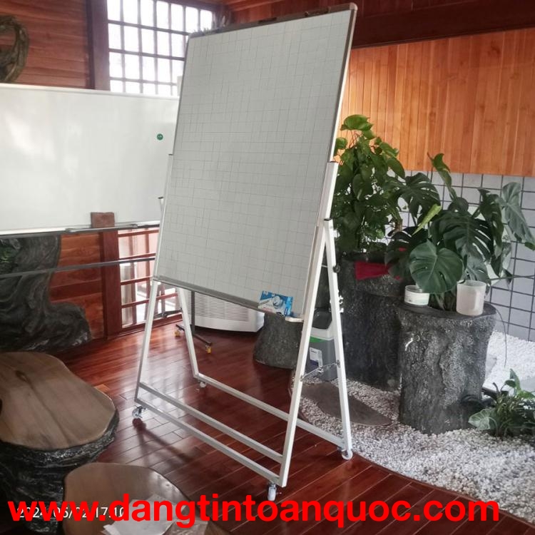 BẢNG FLIPCHART TỪ HÀN QUỐC GẤP GỌN TIỆN LỢI