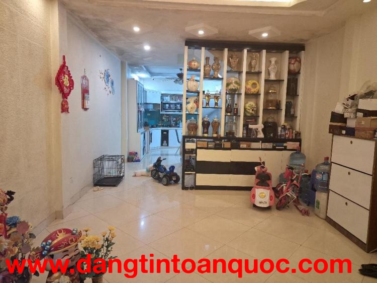 BÁN NHÀ QUẬN THANH XUÂN, SÁT ĐƯỜNG TRƯỜNG CHINH, HƠN 50M2 GIÁ 9.5 TỶ