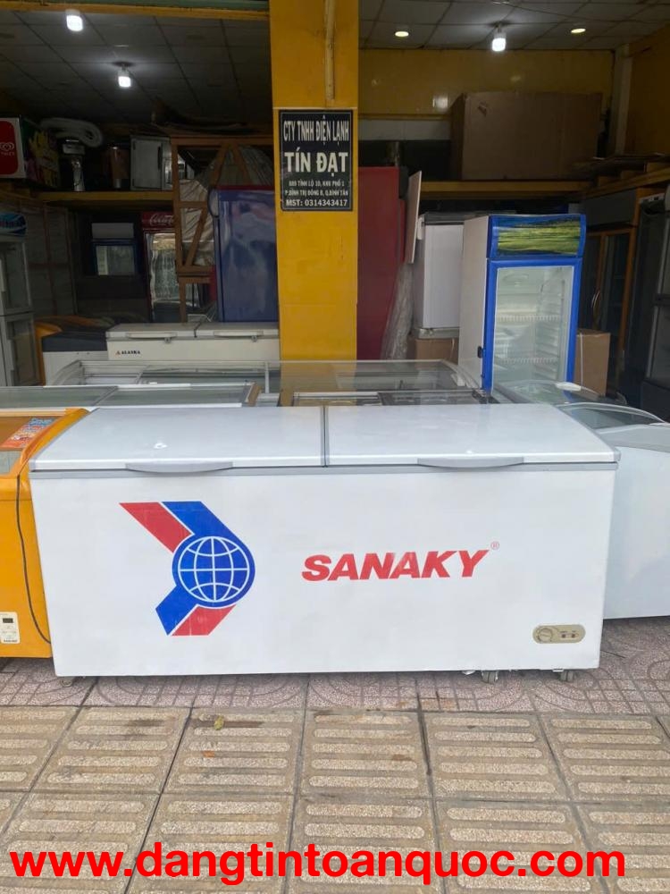 tủ đông nằm hiệu sanaky dung tích 860 lít - mới 92%