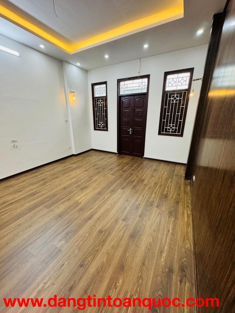 Bán nhà KĐT Văn Quán 40m2 MT 4m, Ô tô đỗ cửa, Kinh doanh, 9.2 tỷ.