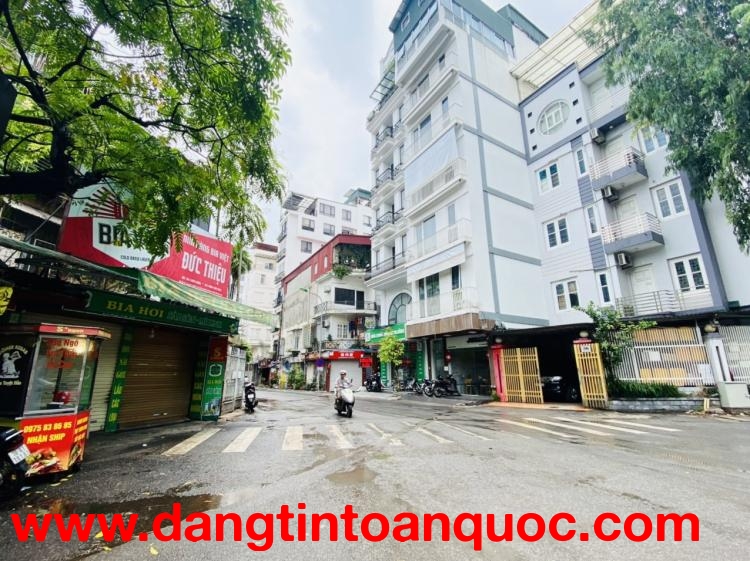 ⚜️ Mặt phố Linh Lang, Nhà hàng + Apartment 110m2 9T MT 4.5m, Chỉ 52.5 Tỷ ⚜️