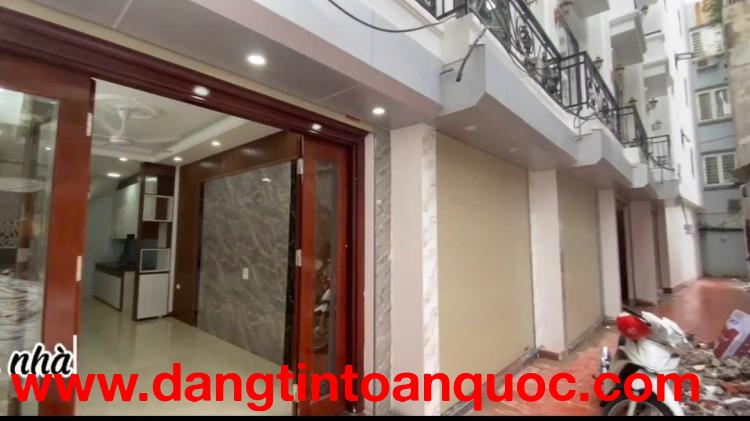 Nhà đẹp mới tinh vừa xây xong 5 tầng, diện tích sử dụng 59.2m2 tại Phố An Dương