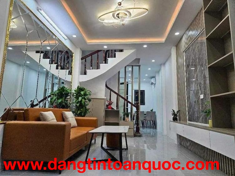 Nhà đẹp Hoàng Hoa Thám, P.6,5 tầng, 99 m2 sd,tặng full NT