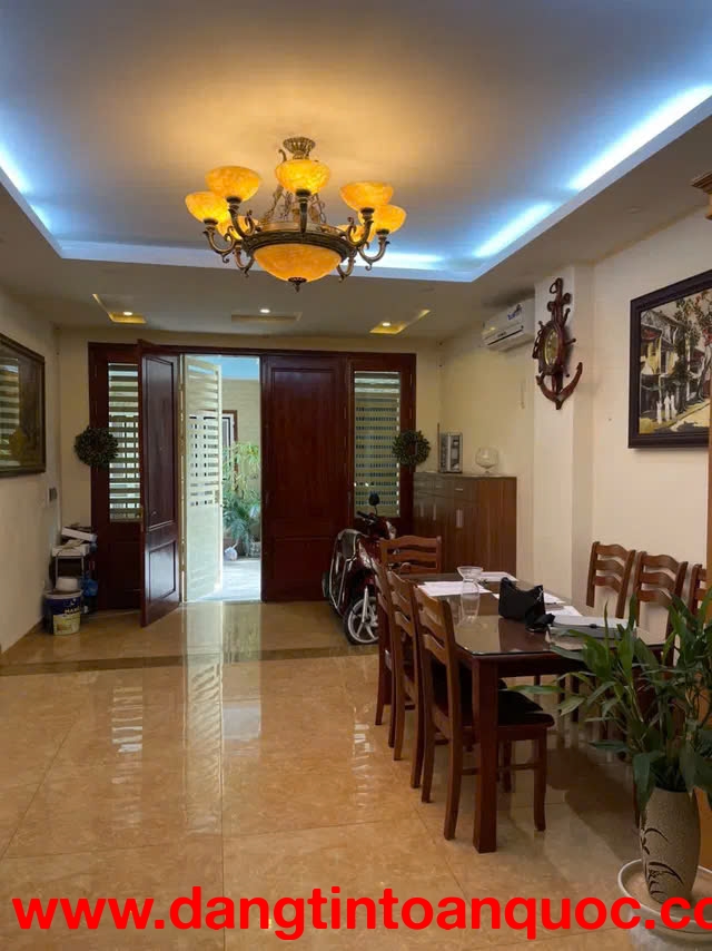 NHÀ ĐẸP PHÂN LÔ, TRƯỚC NHÀ Ô TÔ CHÁNH NGÀY ĐÊM, 50M2, 4 TẦNG, MẶT TIỀN 4.5M, 9.3 TỶ,NGỌC THỤY- LONG 