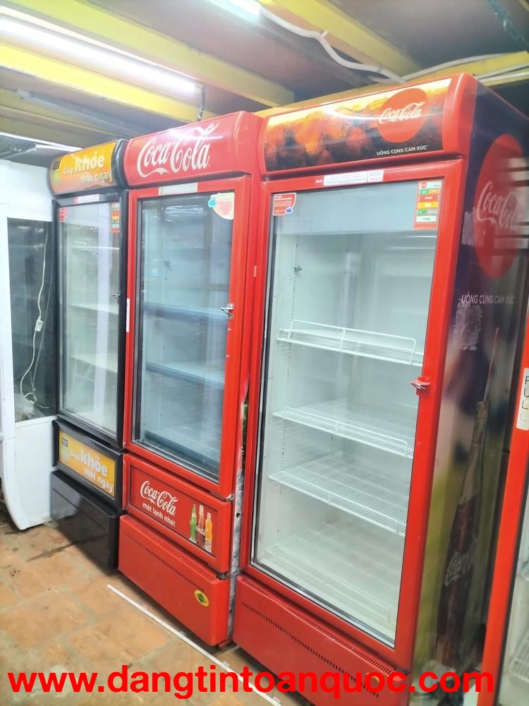 tủ mát coca cola dung tích 700 lít đời mới