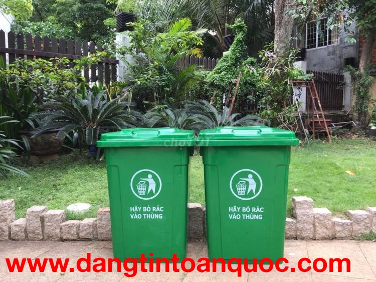 Thùng rác nhựa nắp kín 90L