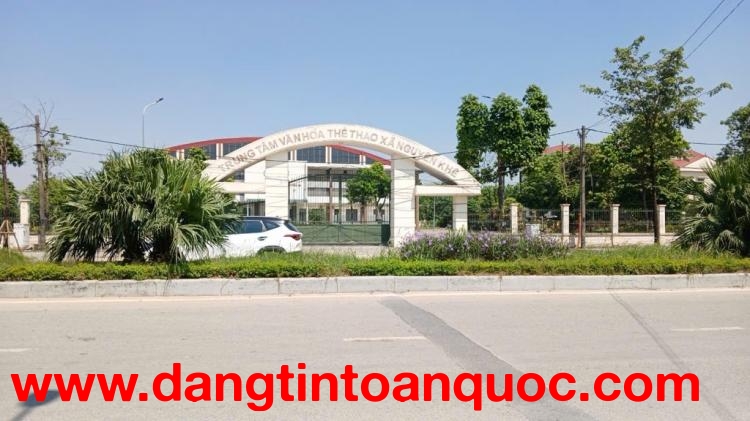 Bán đất Đấu giá X3 Khê Nữ, Nguyên Khê 80m x 6,2m vỉa hè 3 oto tránh, 2 thoáng, giá 5 tỷ45. LH: 09361