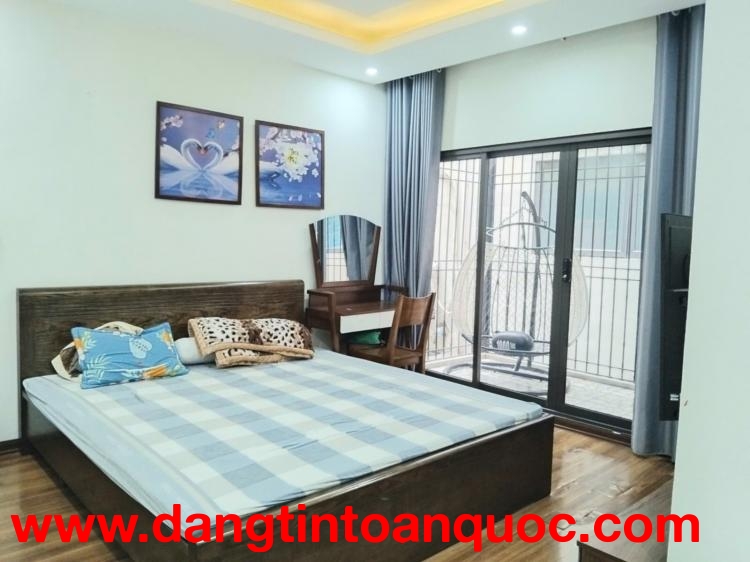 Bán nhà Trần Đại Nghĩa, 57m², 5 tầng, giá 10 tỷ, Hai Bà Trưng