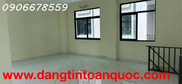 Cho thuê nguyên căn nhà phố Manhatan Vinhomes 96m2, giá 11 triệu