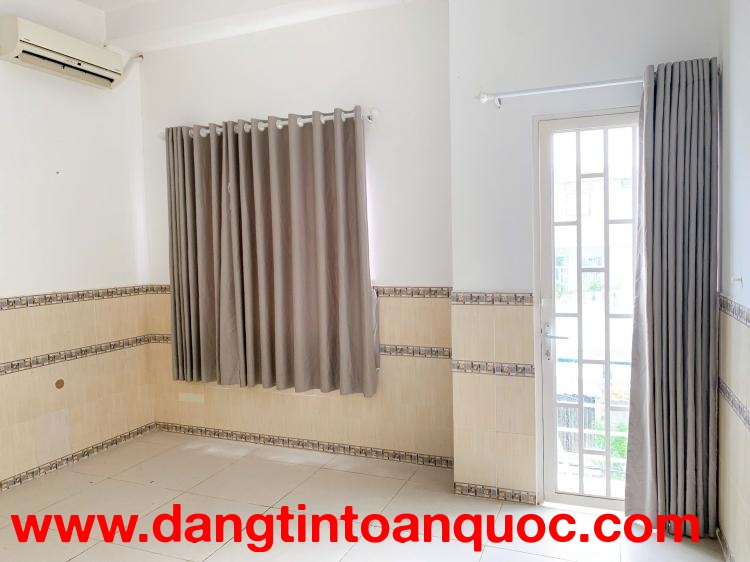 Cho thuê phòng Ban Công tại Tô Hiệu - Luỹ Bán Bích Tân Phú, 4.5x5m, 3.5tr/tháng