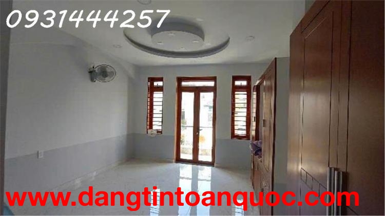 Bán nhà MTKD Lê Văn Duyệt ngay BV Bình Thạnh DTSD 135m2 3 lầu sát bên Q.1 chỉ 11 tỷ