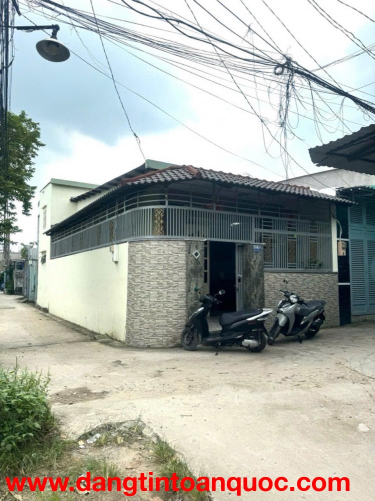 Đông Thạnh 3, Hóc Môn, DT: 6*14m, GIá 3.17 tỷ. Hẻm xe hơi, Gần sân banh.