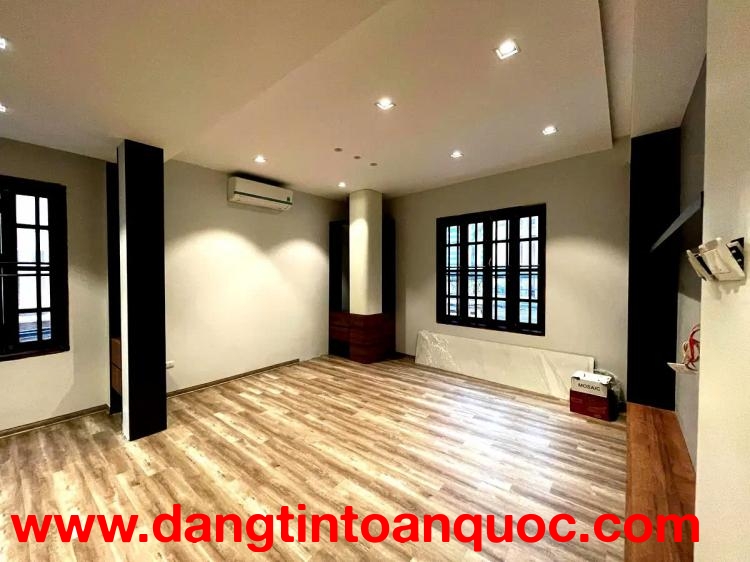 BÁN NHÀ VÕNG THỊ, TÂY HỒ. 40M2 6 TẦNG MT 7M 18 TỶ- LÔ GÓC- KHU PHỐ SẦM UẨT- KINH DOANH ĐỈNH CAO.