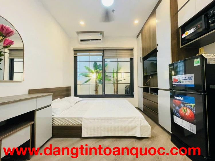 Lô Góc Đắc Địa Tại Quận Thanh Xuân	Tòa nhà mới tinh 55m2, 7 tầng, vị trí lô góc đắc địa, 3 ô tô đậu 