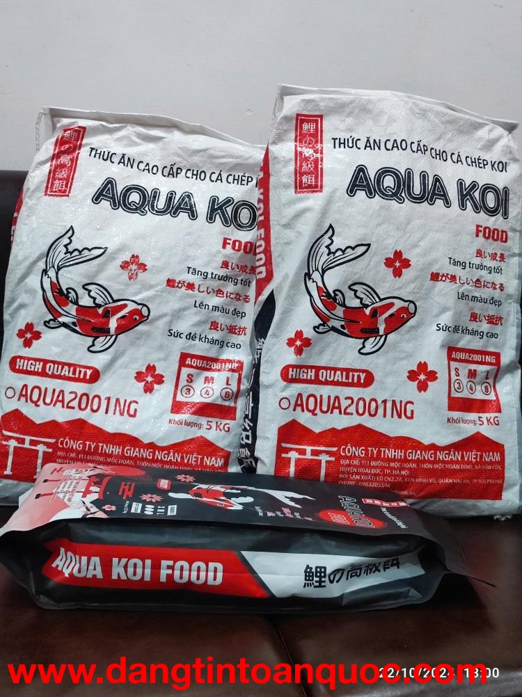 Thức ăn Aqua Koi là một lựa chọn lý tưởng để nuôi dưỡng và chăm sóc cá Koi hiệu quả.