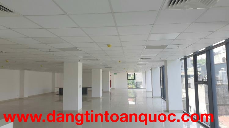 CHO THUÊ NHÀ LÀM VĂN PHÒNG PHỐ LÊ THANH NGHỊ, TẦNG 9, 219M2, MT 10M, GIÁ 76 TRIỆU