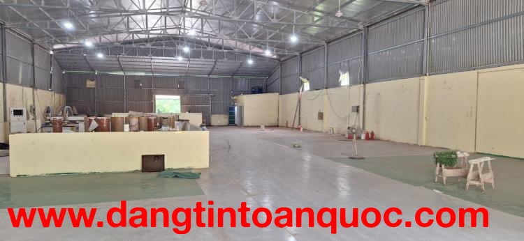 Cho thuê kho xưởng 1000m2 trong đó có 800m xưởng ở đường Quang Minh , thị trấn Quang Minh , Huyện Mê