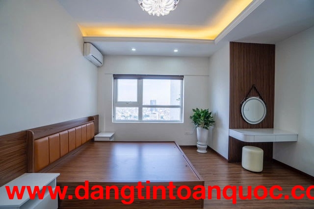 Bán căn hộ 4 phòng ngủ siêu đẹp chung cư M5 Nguyễn Chí Thanh, 155M2, giá 10,8 TỶ