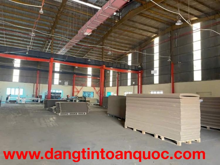 Cho thuê nhà xưởng khu công nghiệp Bắc Giang, diện tích 2.550m2