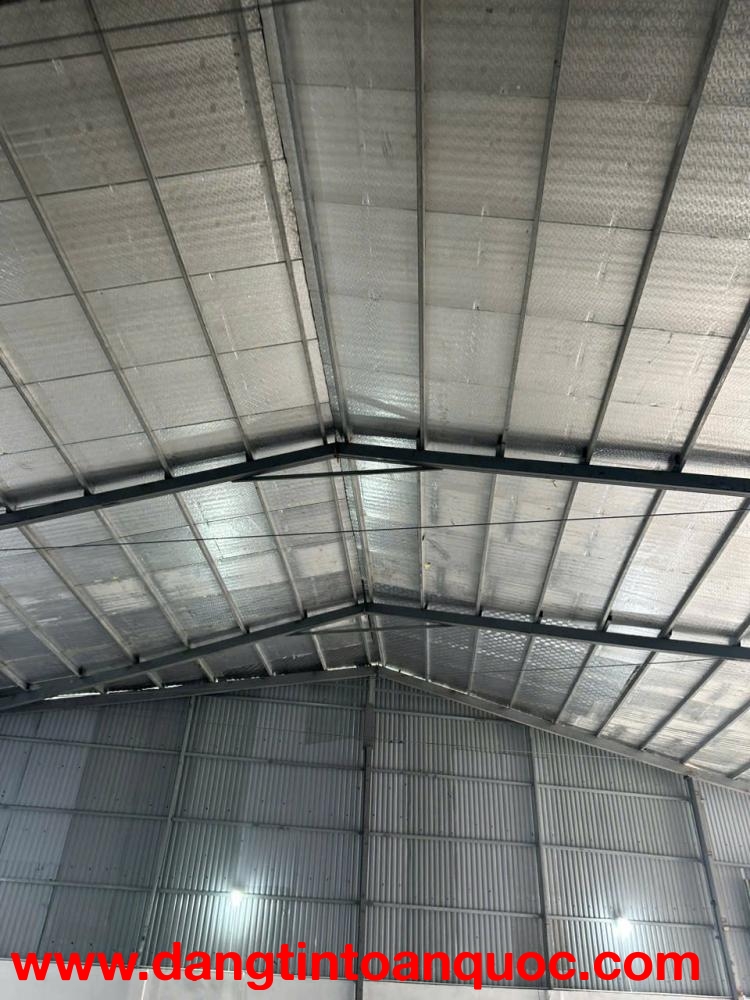 CHO THUÊ MẶT BẰNG NHÀ XƯỞNG 400M2 TẠI ĐAN PHƯỢNG giá 20 triệu