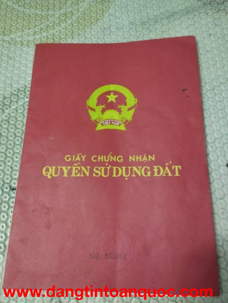 CC Bán nhà trên 108m2 đất kẹt Hoài Đức, giữa 2 KĐT Tân Tây Đô , Nam 32, giá 22tr 1m2