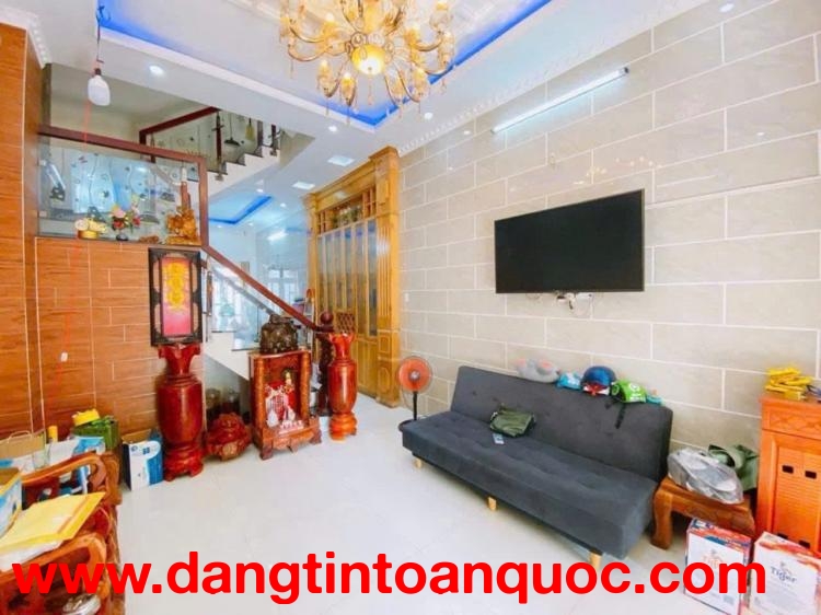 CHUẨN CHỈ NHỈNH 6 TỶ THÔI - 2 mặt tiền thoáng - Đường nhựa 6m - Bình Trị Đông A