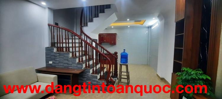 Bán nhà phố Đông Thiên giá 6.15 tỷ, diện tích 36m2, 4 tầng, mặt tiền 4.5m