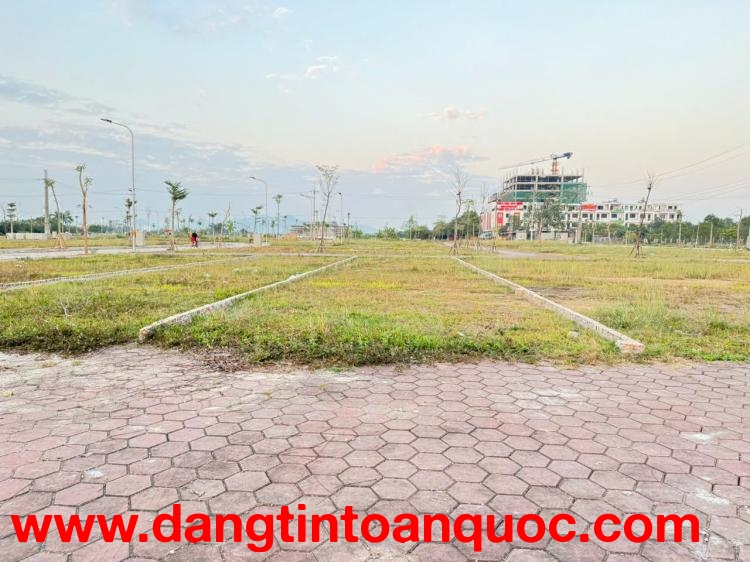 Bán đất đấu giá thôn Bạch Đa, Kim Hoa, Mê Linh, HN. Gần đường Vành Đai 4. DT 110m, giá 5,1 tỷ.