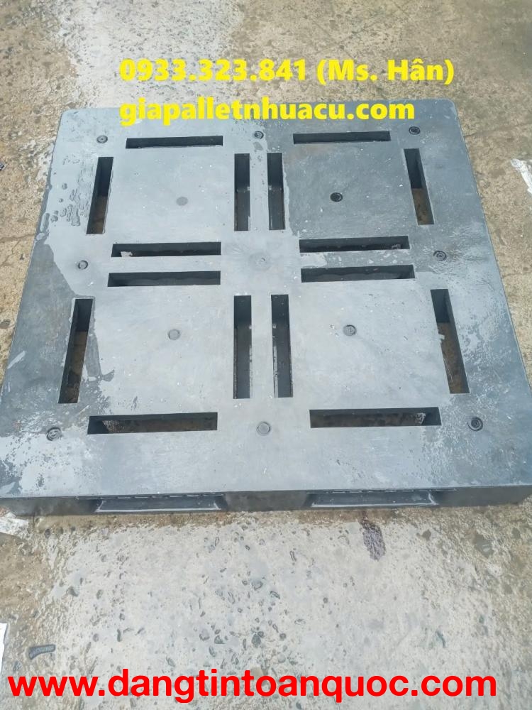 Pallet nhựa kê phân bón giảm giá cuối năm 