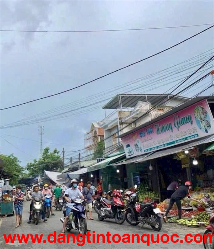 NP1031 nhà phố 1 trệt 2 lầu MT kinh Doanh, đường Hoàng Bá Bích. dân cư đông đúc