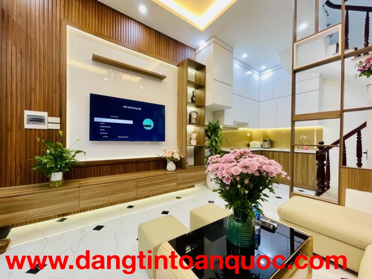 BÁN NHÀ ĐỊNH CÔNG THƯỢNG, HOÀNG MAI, NGÕ Ô TÔ, DTSD 40M2, 5.4 TỶ