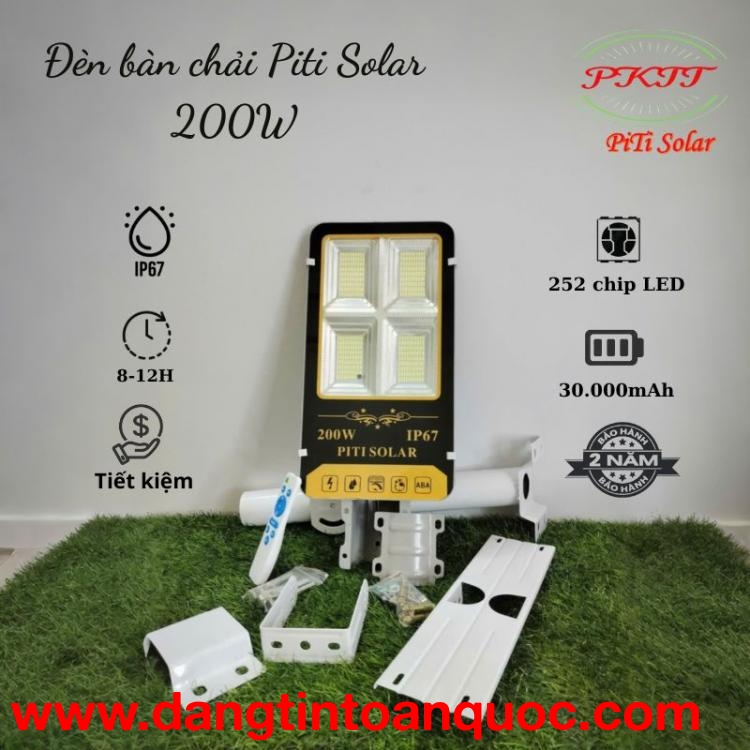 Đèn năng lượng mặt trời PITI Solar mẫu bàn chải 200w