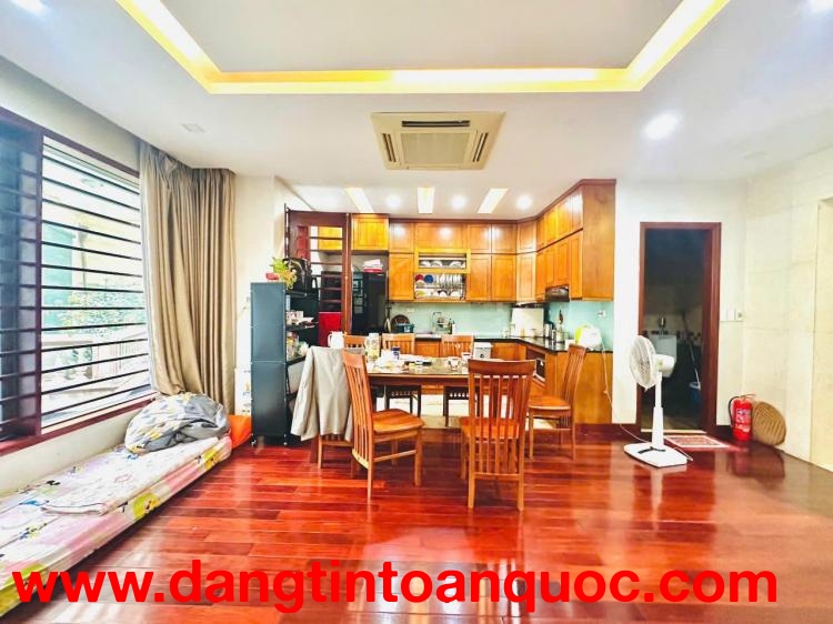 BÁN NHÀ 5T HOÀNG QUỐC VIỆT, DT 60M2, TM, Ô TÔ TRÁNH, GẦN PHỐ, KD VĂN PHÒNG/NHỈNH 20 TỶ