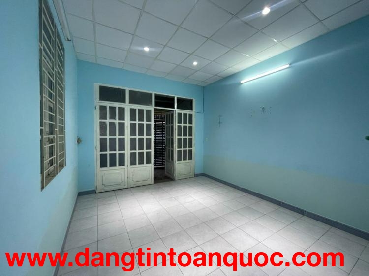 BÁN NHÀ LẠC LONG QUÂN NGÕ THÔNG – GARA 7 CHỖ -2 THOÁNG - TẶNG  NỘI THẤT -Ô CHỜ THANG MÁY -90M 6T17T