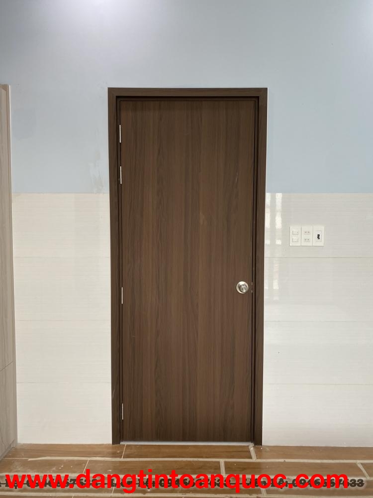 Cửa nhựa Composite tại Vạn Ninh