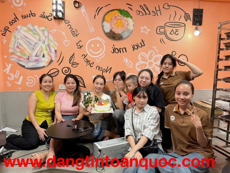 Cần sang nhượng cửa hàng cafe trà sữa 84 Trần Quang Diệu giá 150 triệu và 84 Nguyễn Phúc Lai, Ô Chợ 