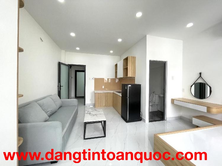 Bán nhà Hoàng Diệu 2, Linh Trung, Thủ Đức, CHDV, 80m2*4 Tầng, Ngay Đại Học Ngân Hàng, Gía chỉ 8.7 Tỷ