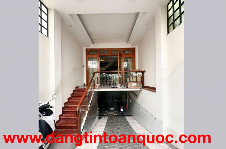 Cho thuê nhà phố đẹp phường An Phú Quận 2 ( trệt 3 lầu )