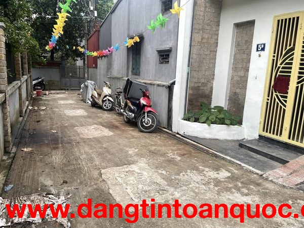 Bán đất tặng nhà C4 Lạc Long Quân – Trịnh Công Sơn, DT62m2, MT4.3m