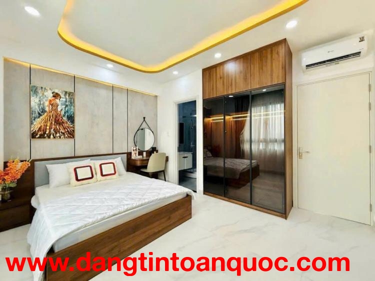 BÁN NHÀ PHỐ 5 TẦNG NGANG 4.5M – FULL NỘI THẤT CAO CẤP – GIÁ CHỈ 11 TỶ (CÒN THƯƠNG)