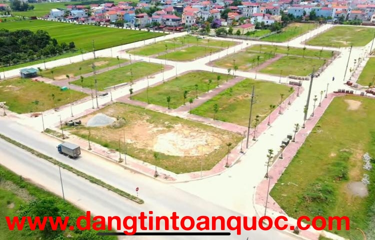 BÁN ĐẤT ĐẤU GIÁ GÓC 3 MẶT TIỀN SỔ SẴN DUY NHẤT TẠI KIM HOA-MÊ LINH