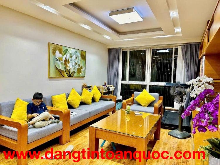 (Siêu phẩm) Căn hộ 124m2 3PN có slot ô tô - Ban công Đông Nam - Tặng NT 500 triệu - Tin Thật 100%.