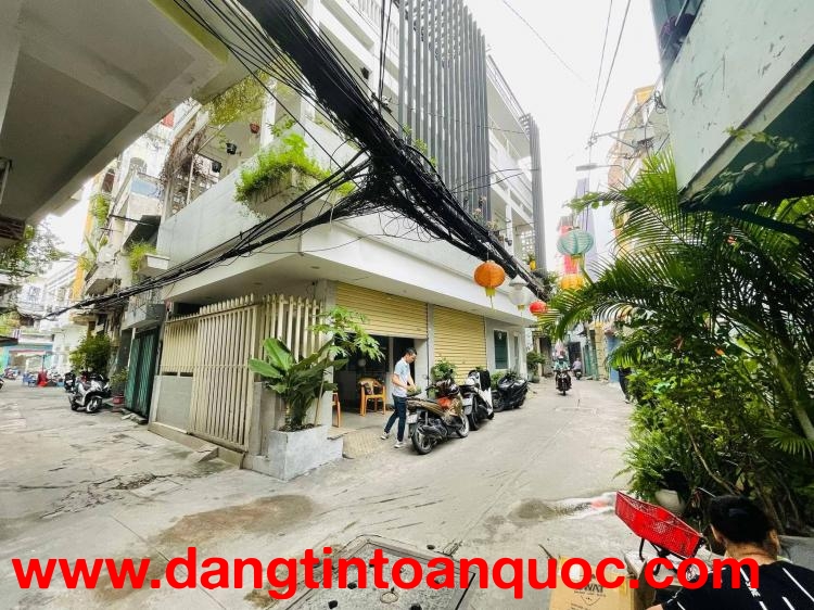 ????QUẬN 10-TRẦN MINH QUYỀN-LÔ GÓC-ÔTÔ NẰM NHÀ-55m²-3 TẦNG-CHỈ 8.7 TỶ????