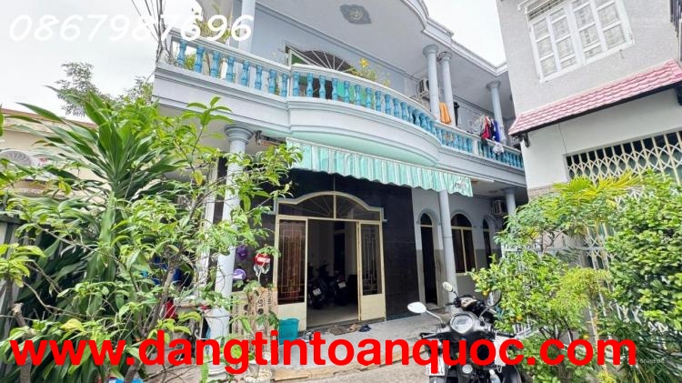 Bán Nhà 2 Tầng Ngay Trung Tâm TP Nha Trang - Cách Lê Hồng Phong 50m, Sổ Hồng Chính Chủ