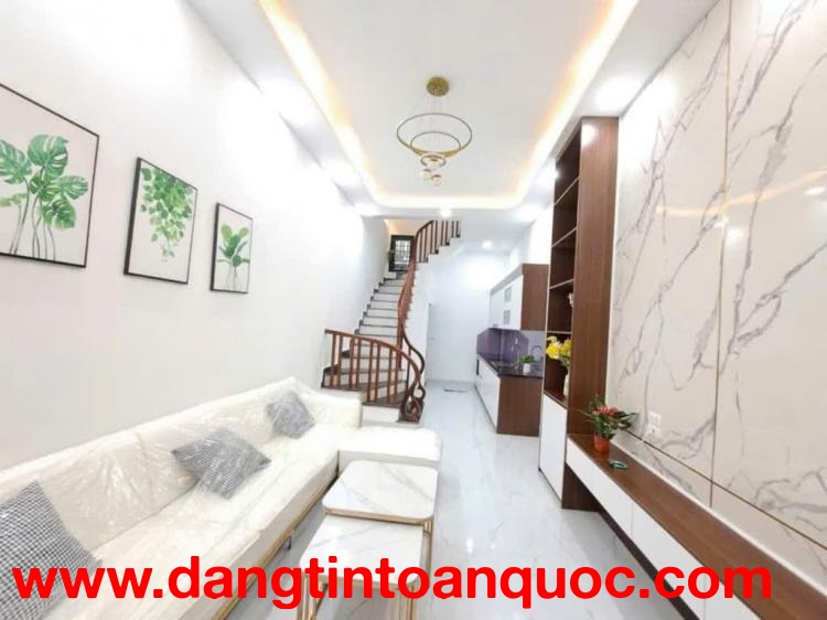 BÁN NHÀ GIẢI PHÓNG- 39M2 -7.6 TỶ - KINH DOANH ONLINE -1 BƯỚC RA PHỐ