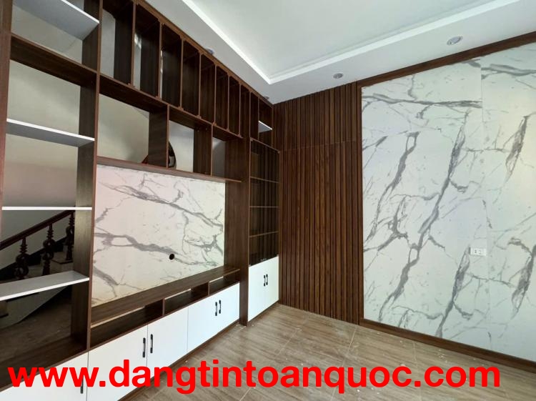 BÁN ĐẤT 113M2 TẶNG NHÀ 2 TẦNG TẠI NGỌC LÝ, TÂN YÊN, BG