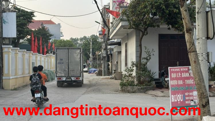 ĐẤT CHÍNH CHỦ  - Vị Trí Đẹp tại thôn Ninh Sơn, TT. Chúc Sơn, Chương Mỹ