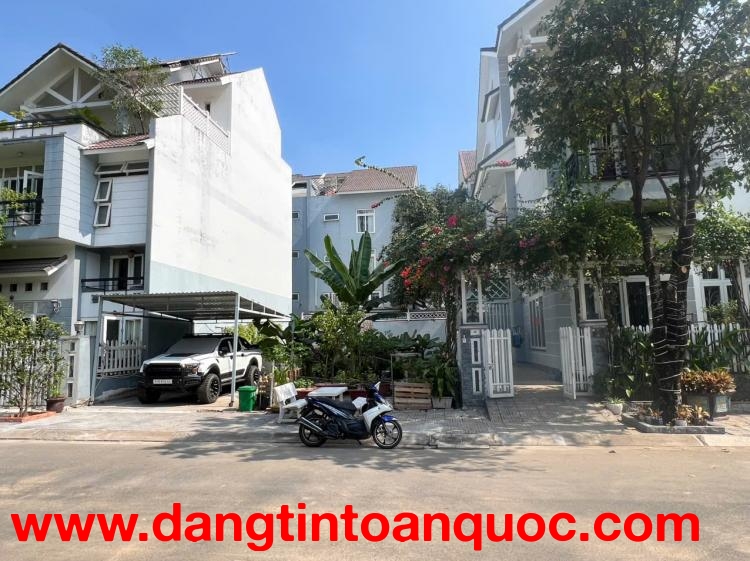 BÁN LÔ ĐẤT BIỆT THỰ KDC CAO CẤP GIA HOÀ QUẬN 9