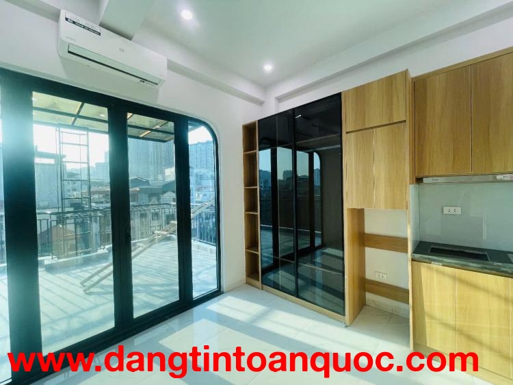 ???? Bán Tòa CCMN Quan Nhân 96 m2 x 8 T- 30 Phòng 30.6 Tỷ ô tô Đỗ Cửa ????